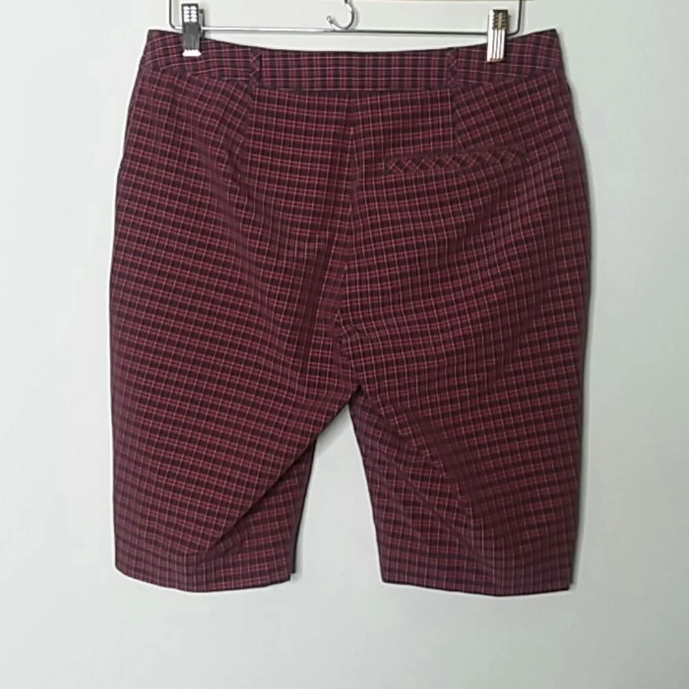 Cutter & Buck Plaid Bermuda Shorts Sz. 8